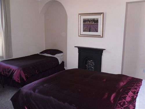 Alpine Guest House Middlesbrough Exterior photo